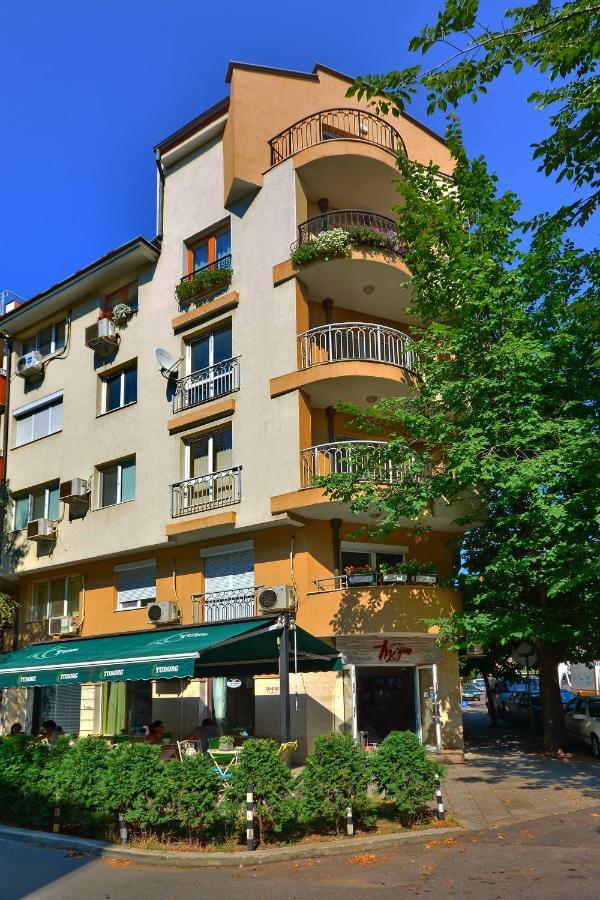 City Art Boutique Apartments Русе Экстерьер фото
